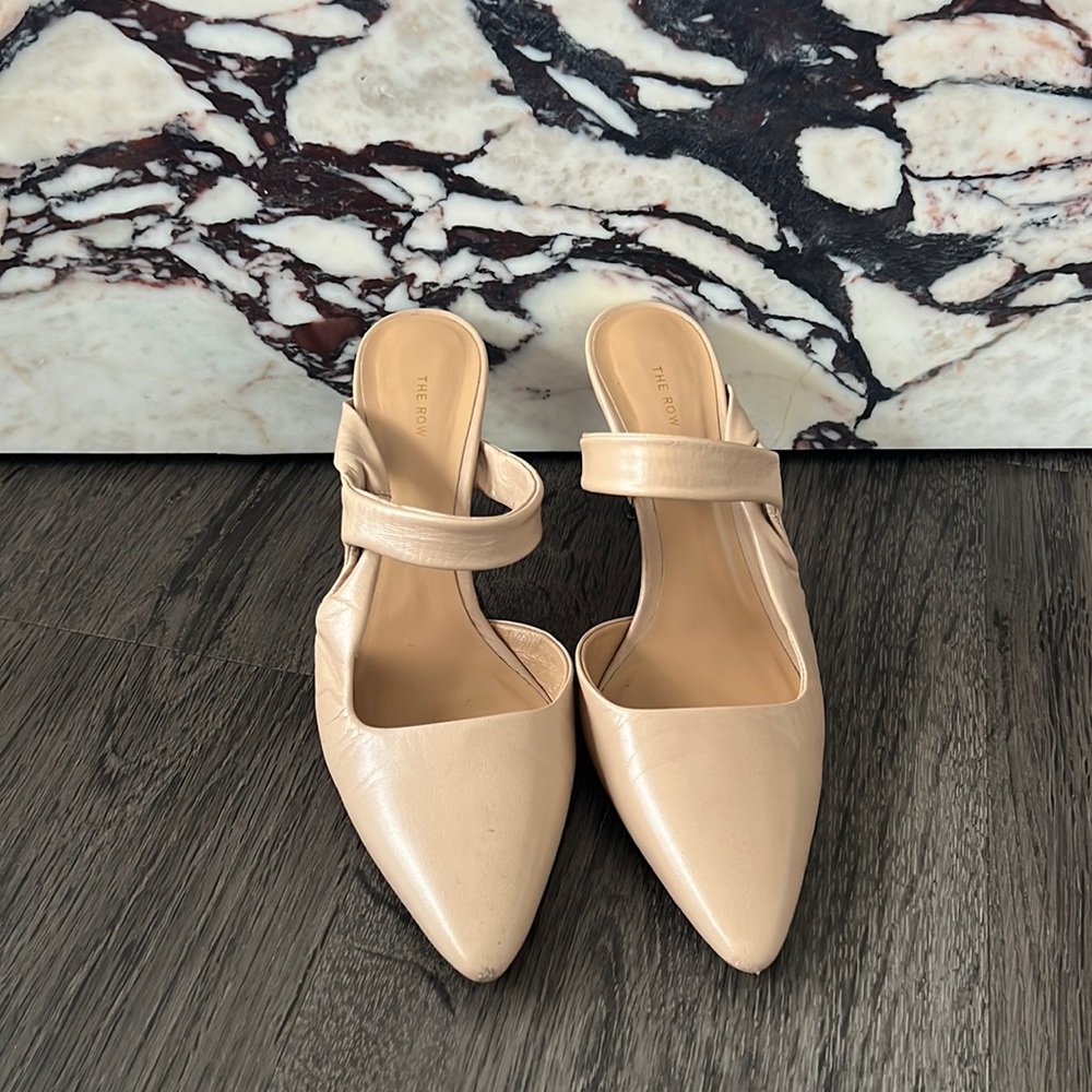 The row beige mules size 36.5